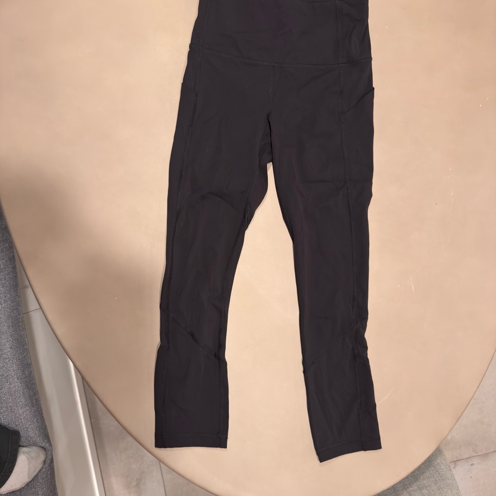 Lululemon women’s Black High-Waisted Leggings